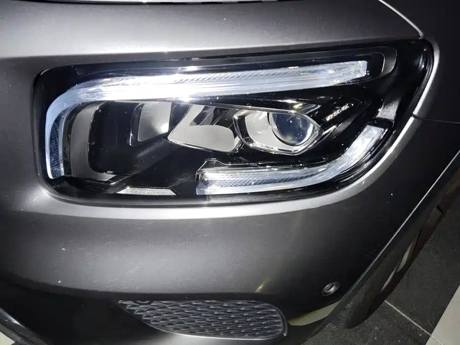 Mercedes-Benz GLB — миниатюра 5