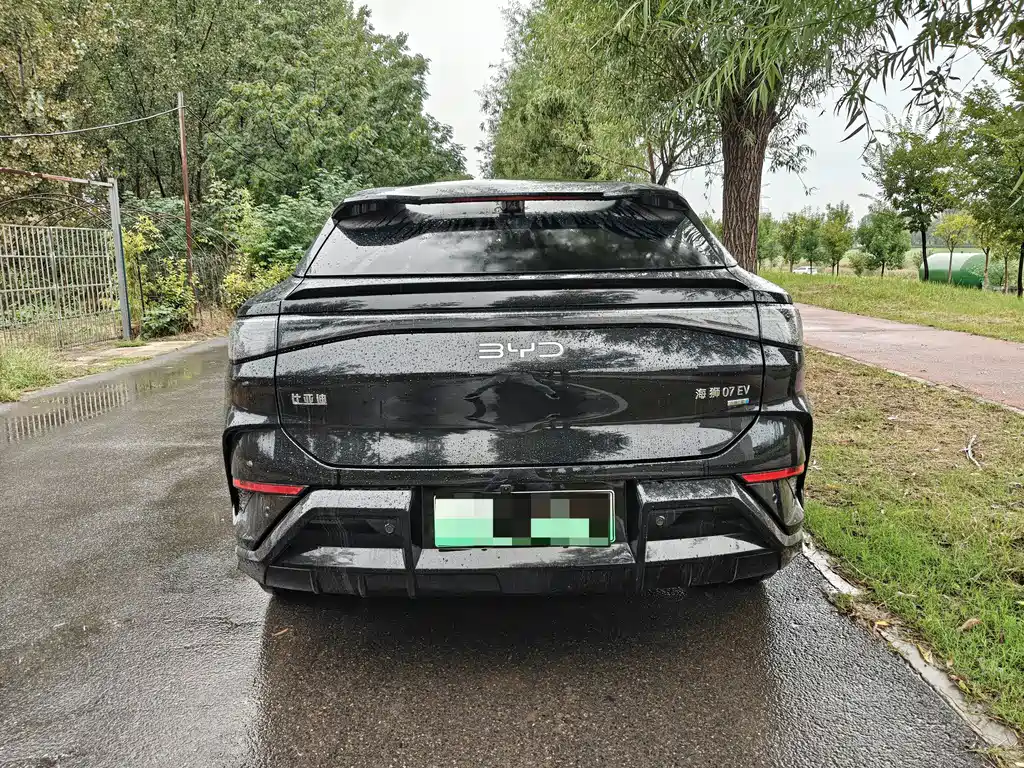 BYD Sealion 07 EV — миниатюра 8