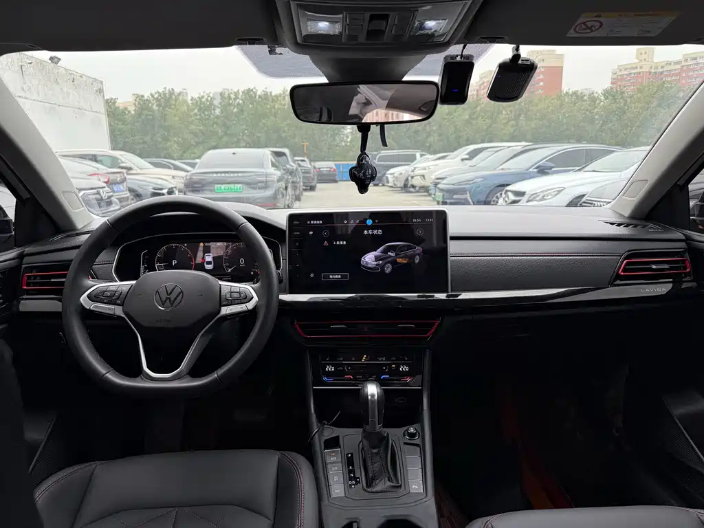 Volkswagen Lavida — миниатюра 4