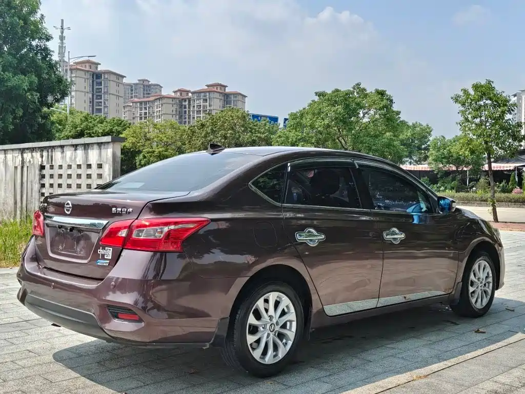 Nissan Sylphy — миниатюра 9
