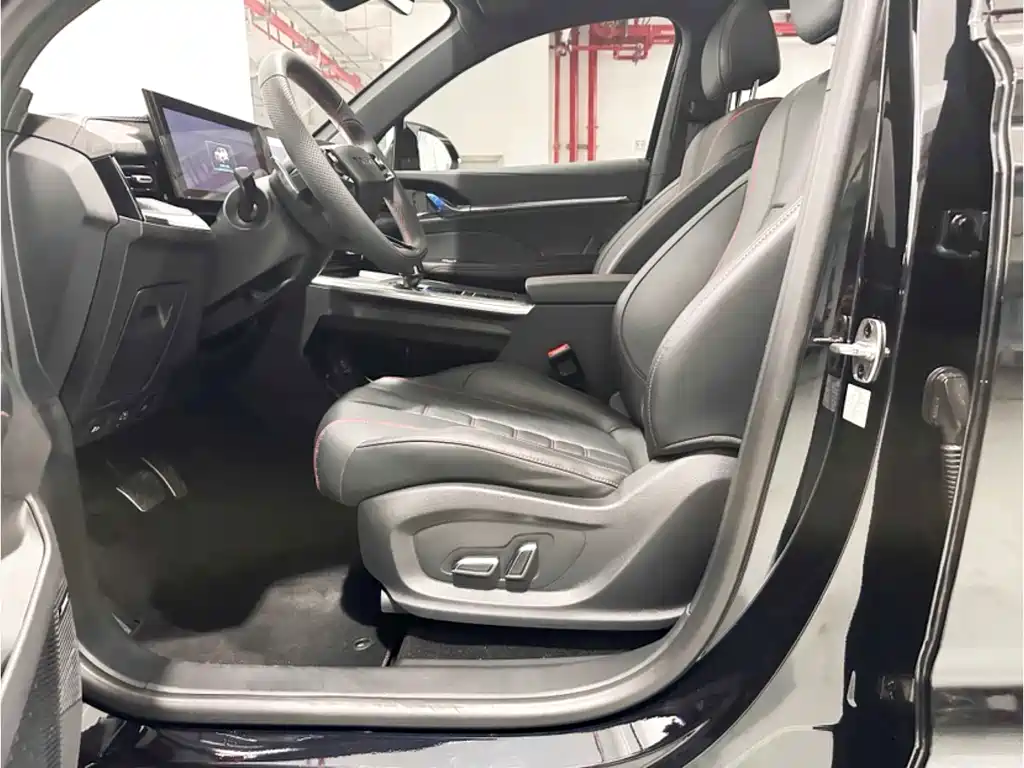 Roewe RX5 eMAX — миниатюра 10