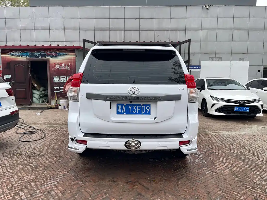 Toyota Land Cruiser Prado