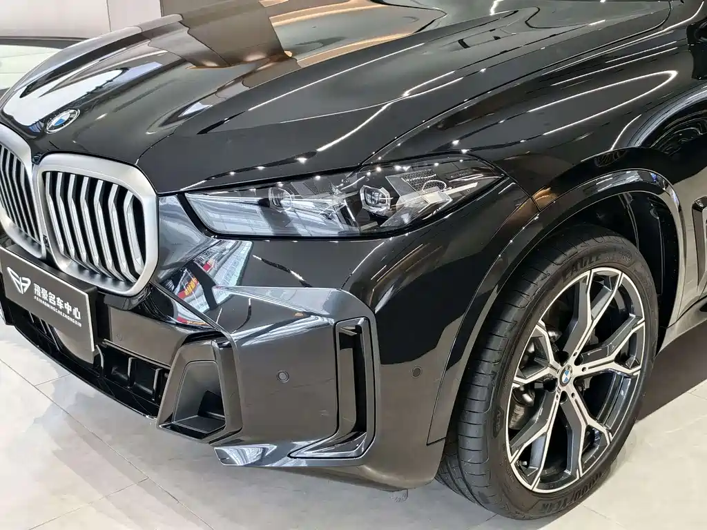 BMW X5 2026 xDrive 30Li Premium M Sport
