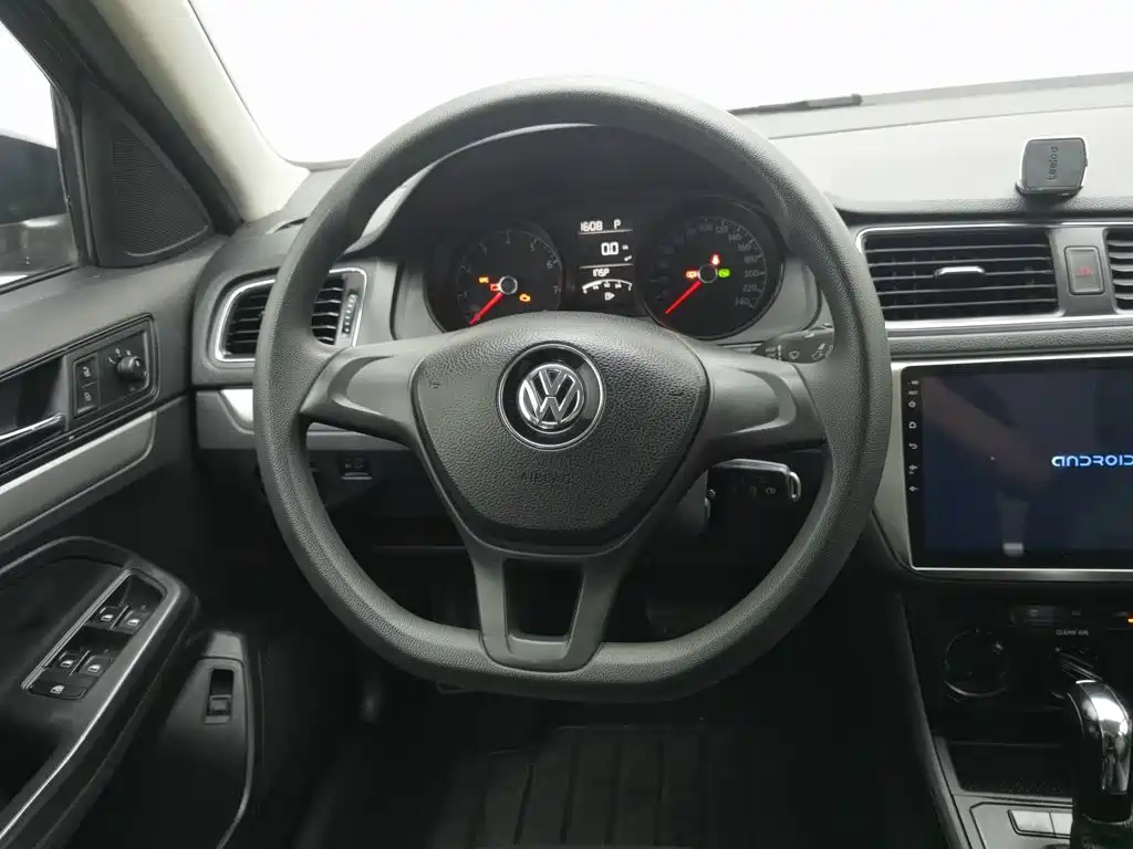 Volkswagen Lavida — миниатюра 11