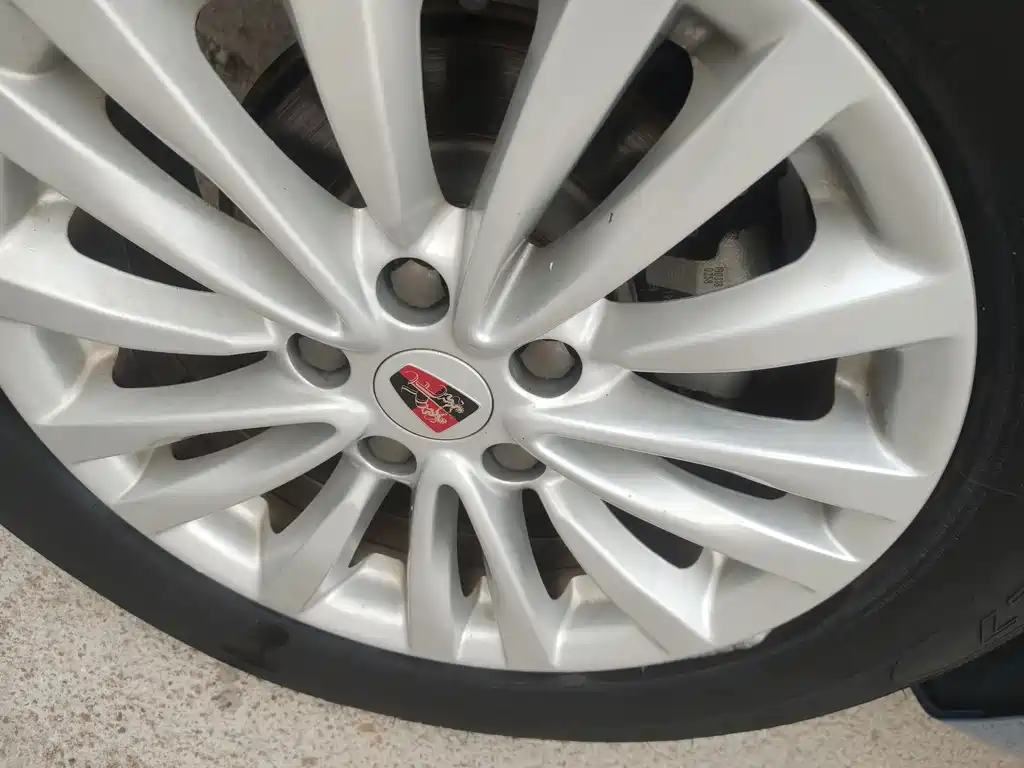 Roewe Ei5 — миниатюра 12
