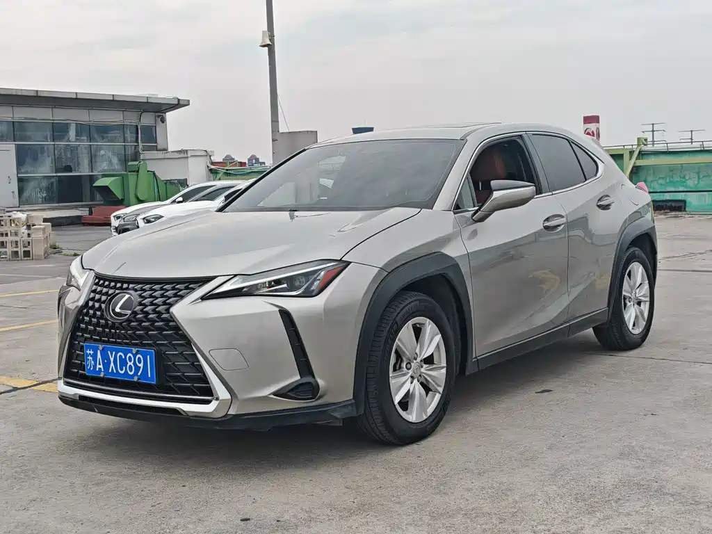 Lexus UX 2020 200