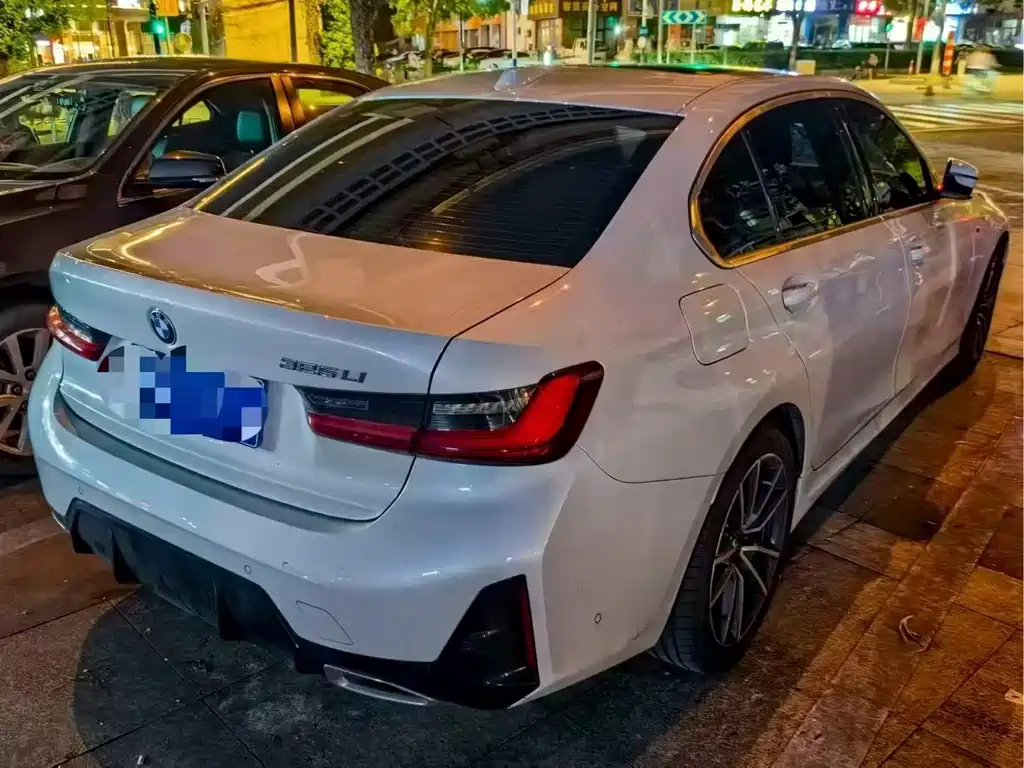 BMW 3 Series — миниатюра 8