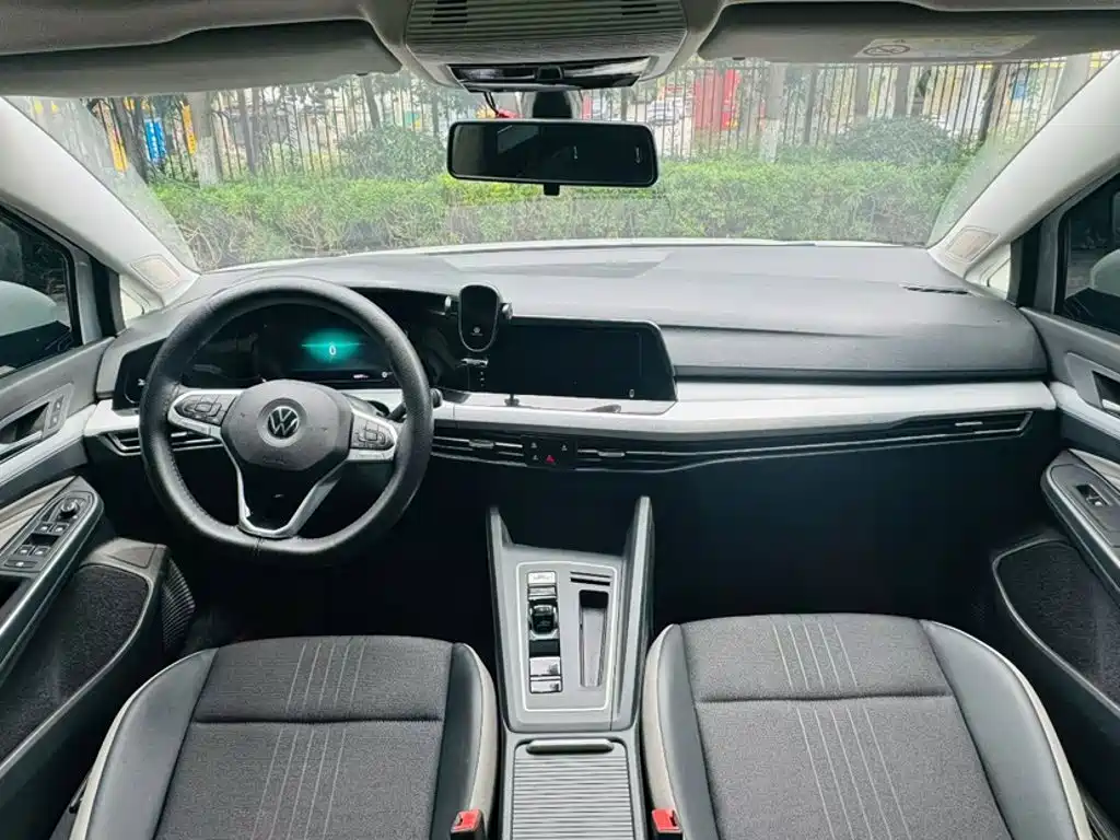 Volkswagen Golf — миниатюра 8