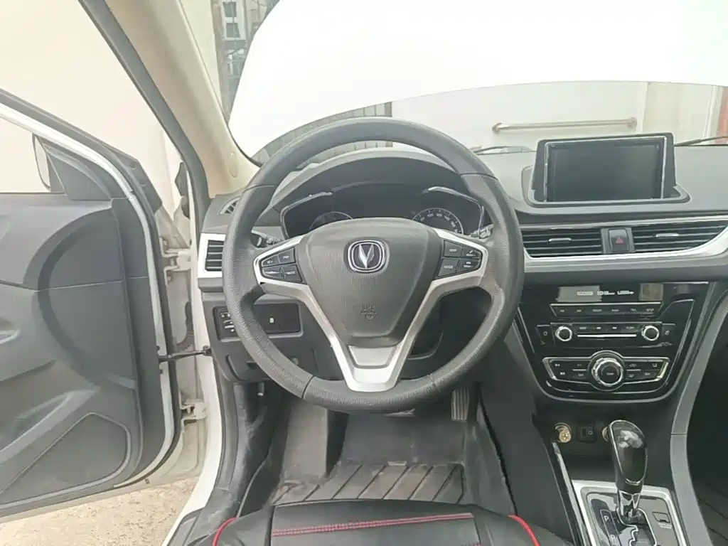 Changan V7 — миниатюра 11