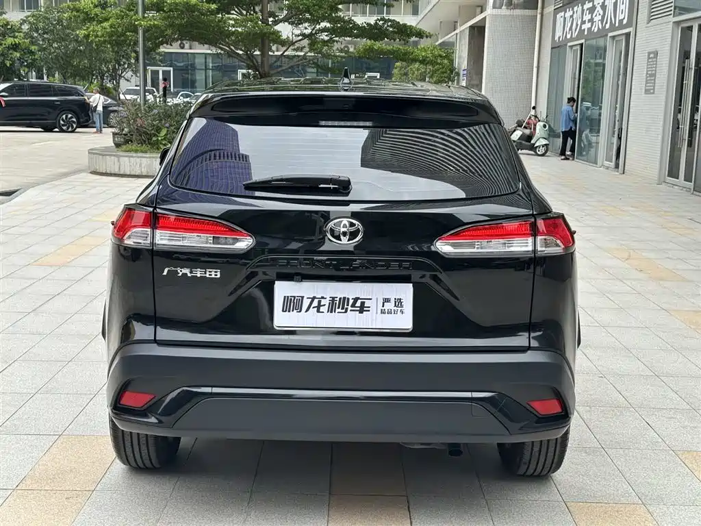 Toyota Frontlander 2024 2.0L CVT Elite plus