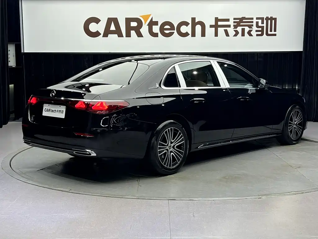 Mercedes-Benz E-Class E 2025 E 260 L