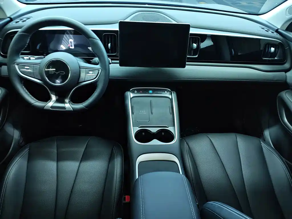 BYD Sealion 05 EV — миниатюра 4