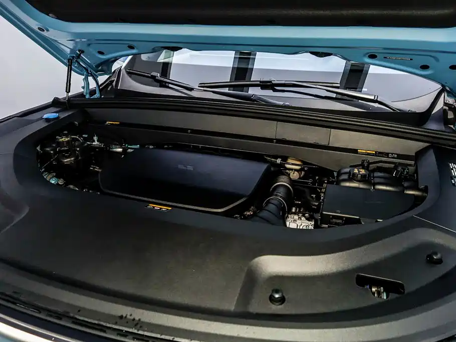 Li Auto Li L8 — миниатюра 34