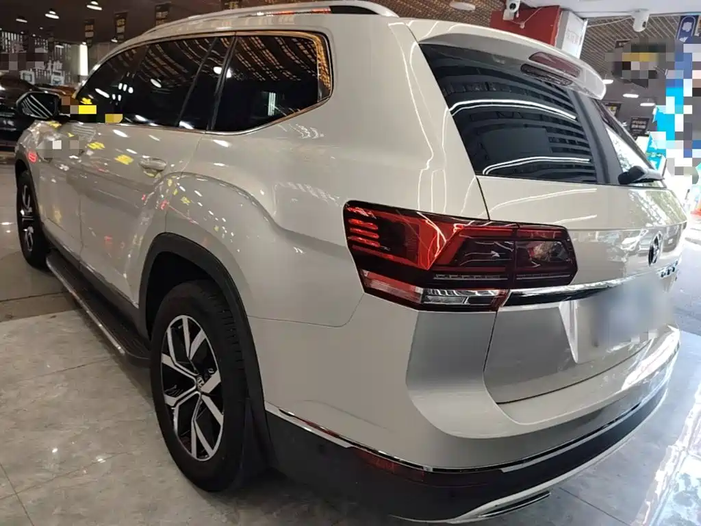 Volkswagen Teramont — миниатюра 5