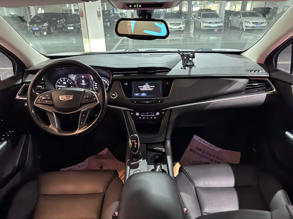 Cadillac XT5 — миниатюра 11