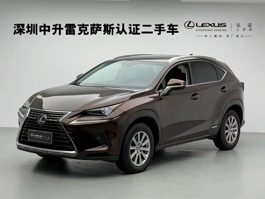 LEXUS  NX