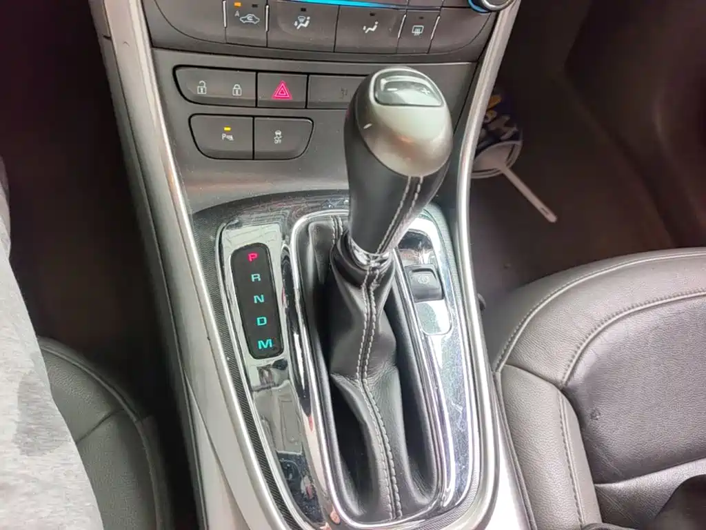 Chevrolet Malibu — миниатюра 14