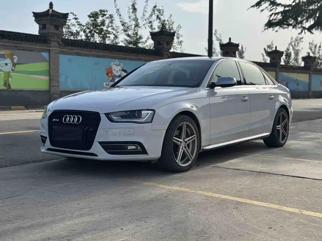 Audi A4L 2013