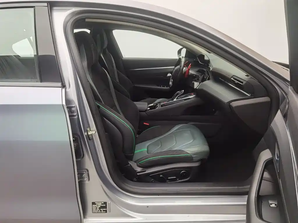 Peugeot 508 — миниатюра 23