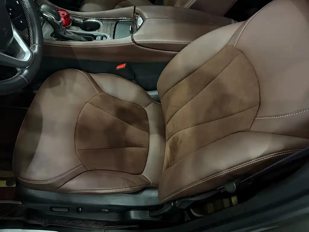 Buick Envision Plus — миниатюра 13