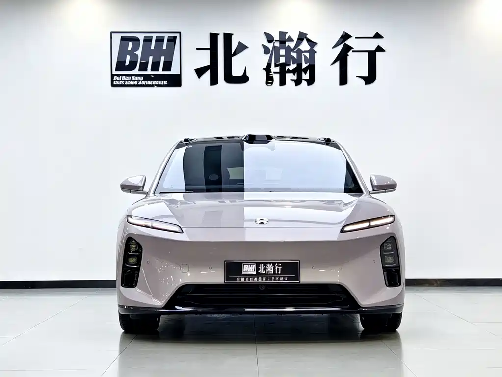 NIO ET5T — миниатюра 2