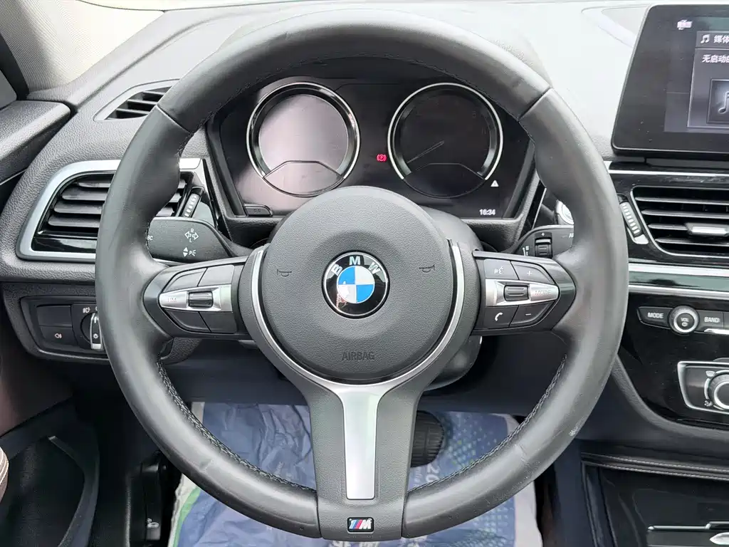 BMW 1 Series — миниатюра 10