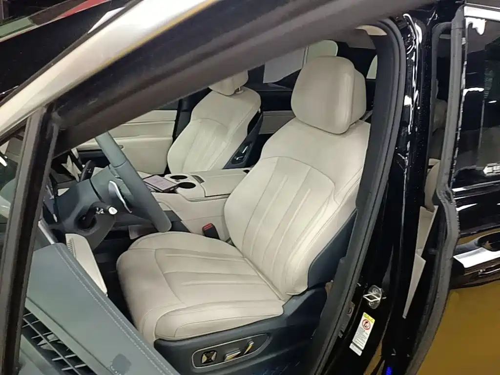 BYD Xia — миниатюра 15