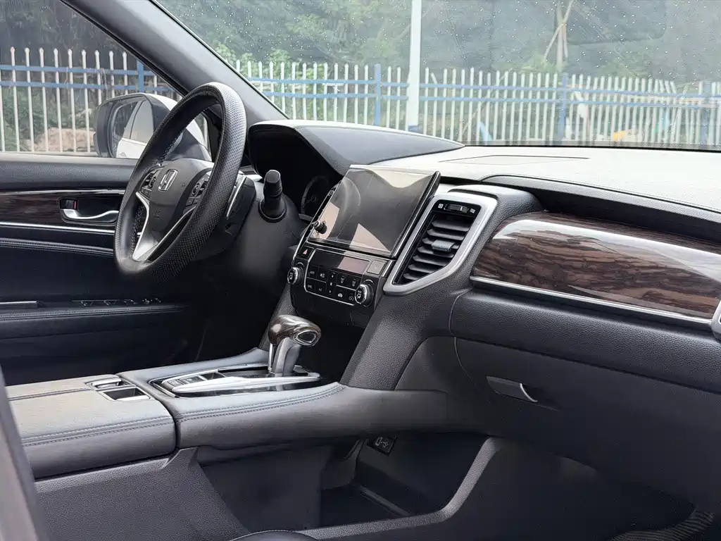 Honda UR-V — миниатюра 13