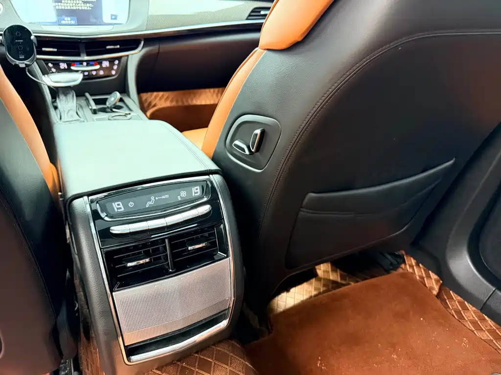 Cadillac CT6 — миниатюра 17