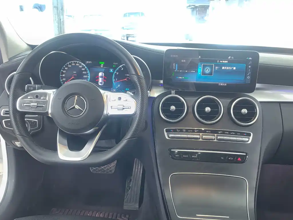 Mercedes-Benz C-Class — миниатюра 21