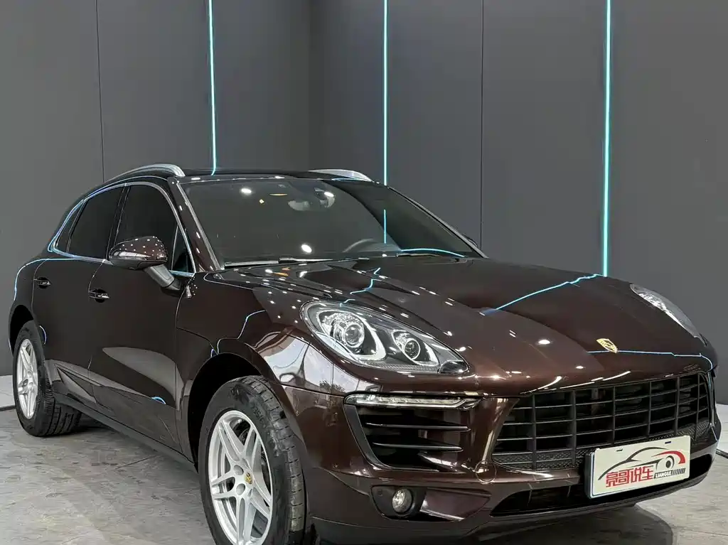 Porsche Macan — миниатюра 3