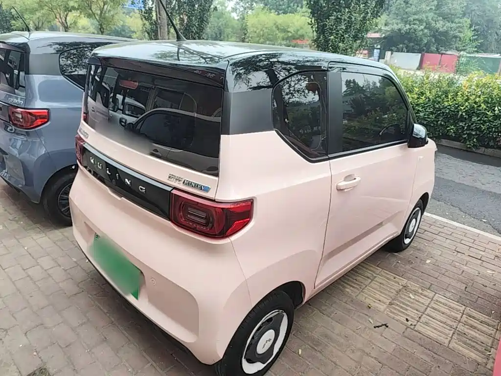 Wuling MINIEV — миниатюра 7
