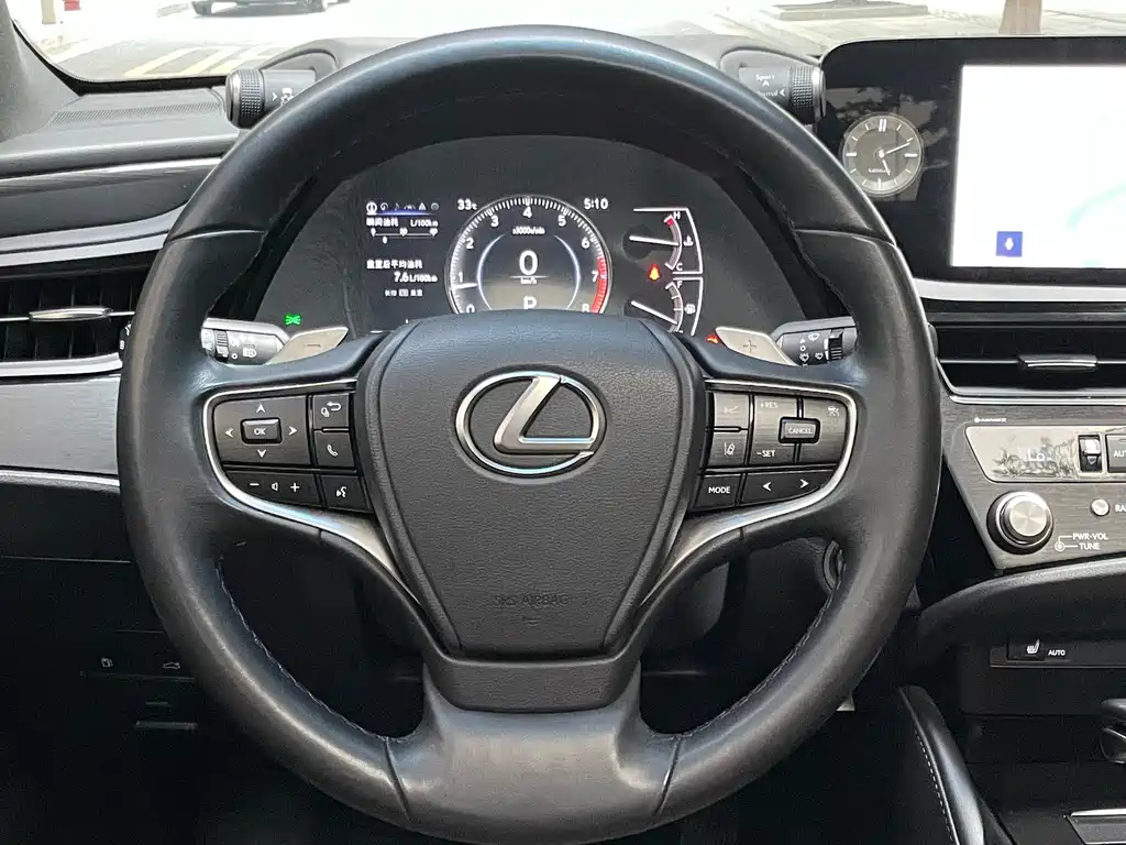 Lexus ES — фотографии объявления, Фото 19
