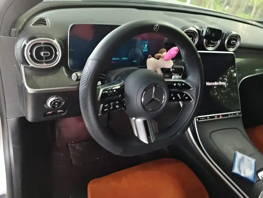 Mercedes-Benz C-Class — миниатюра 15