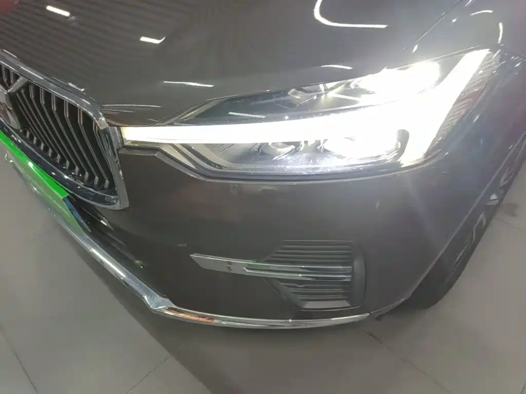 Volvo XC60 — миниатюра 24