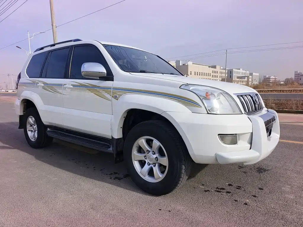Toyota Land Cruiser Prado 2007 2.7L AT