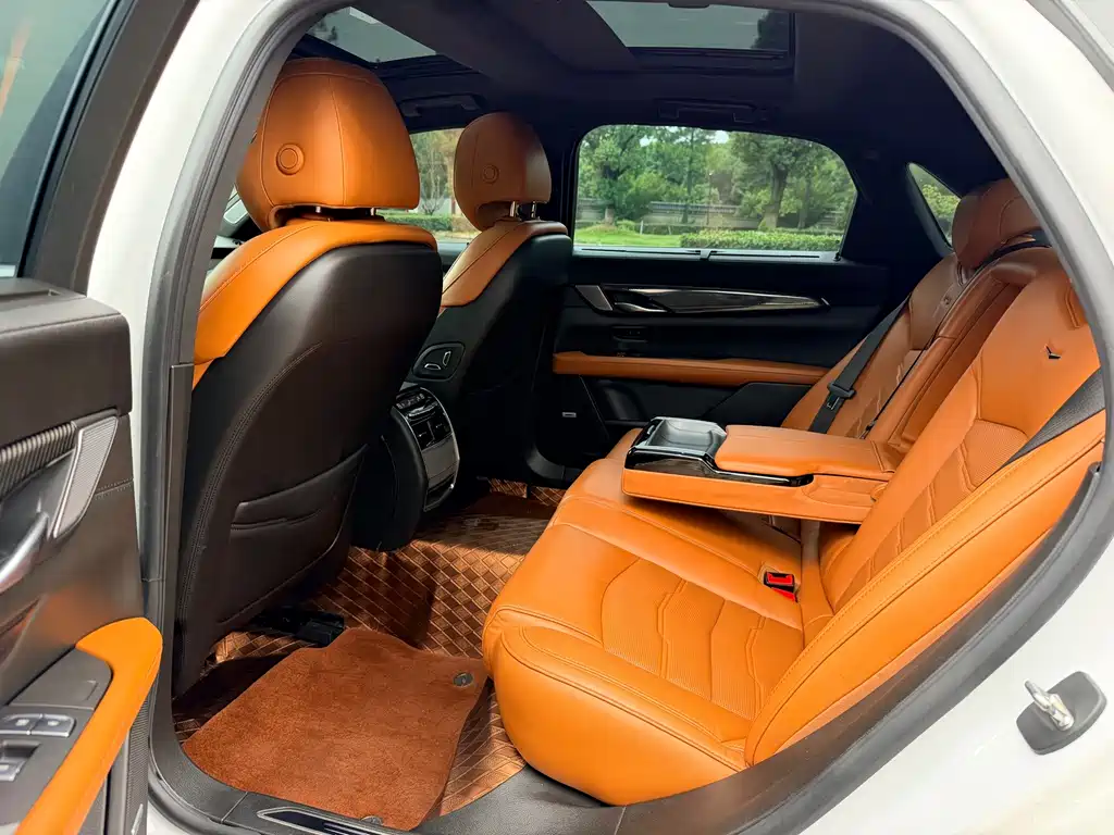 Cadillac CT6 — миниатюра 9