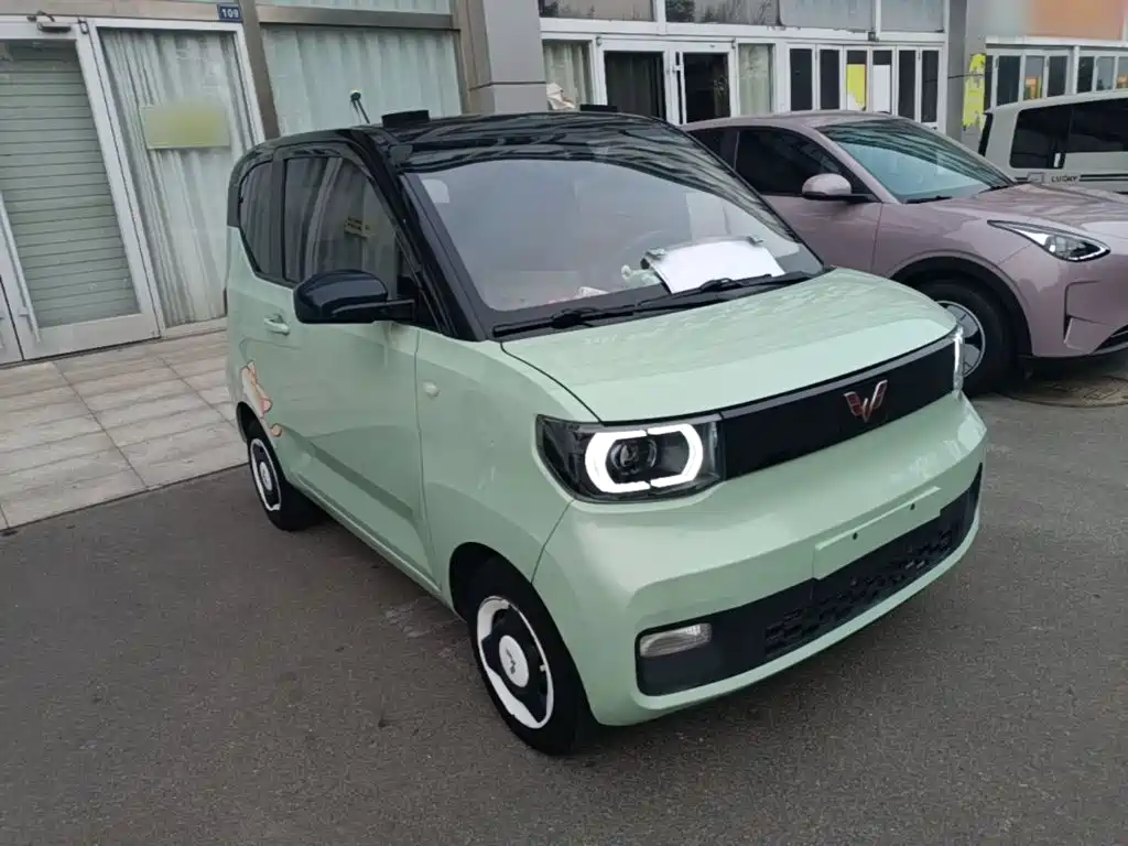 Wuling MINIEV — миниатюра 4