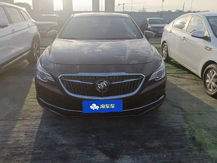 Buick LaCrosse — миниатюра 2