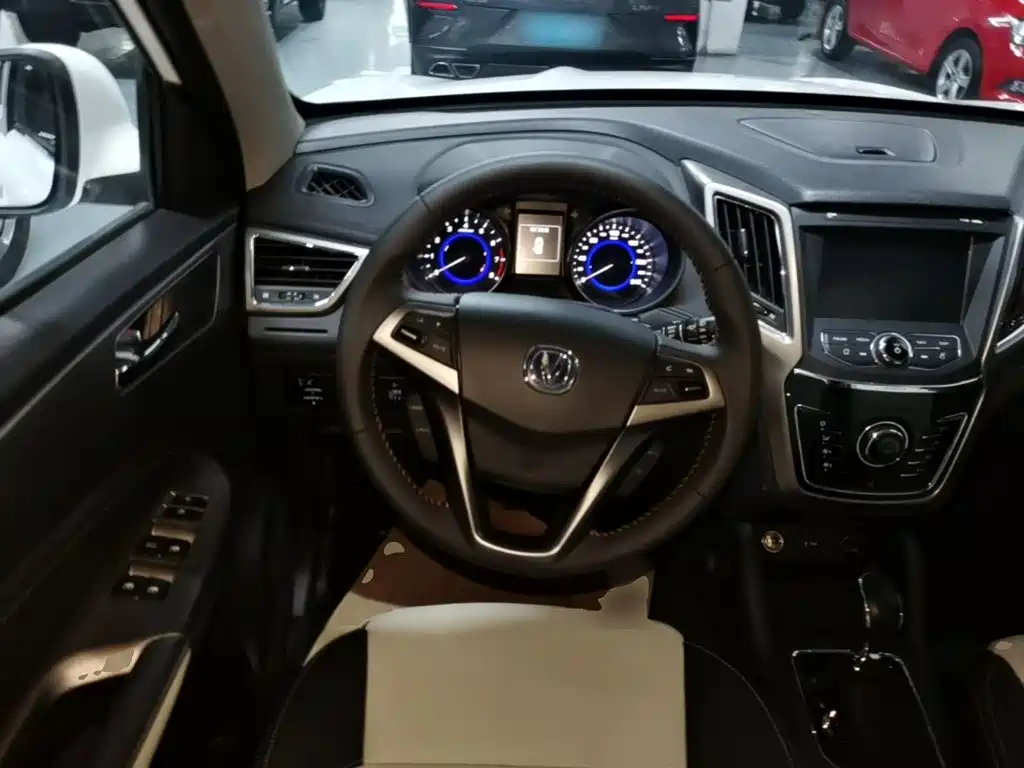 Changan CS35 — миниатюра 11