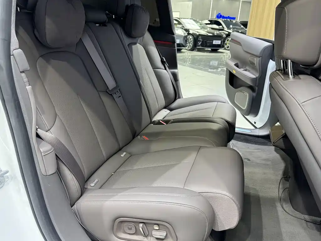 NIO ET7 — миниатюра 23