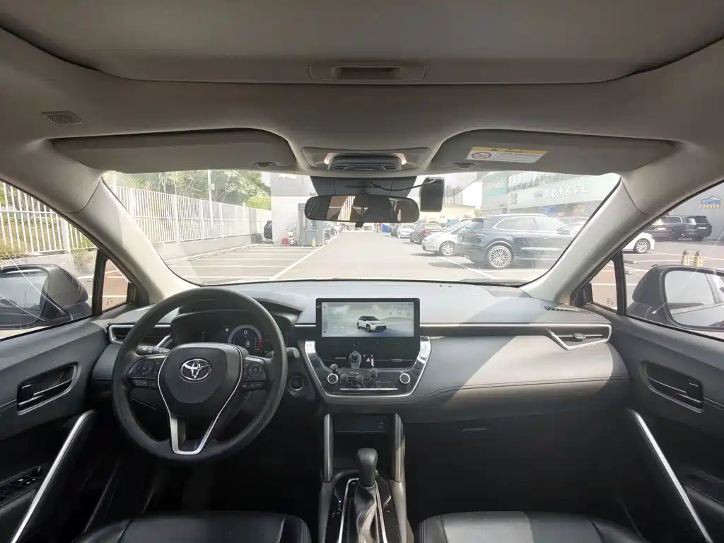 Toyota Frontlander — миниатюра 13