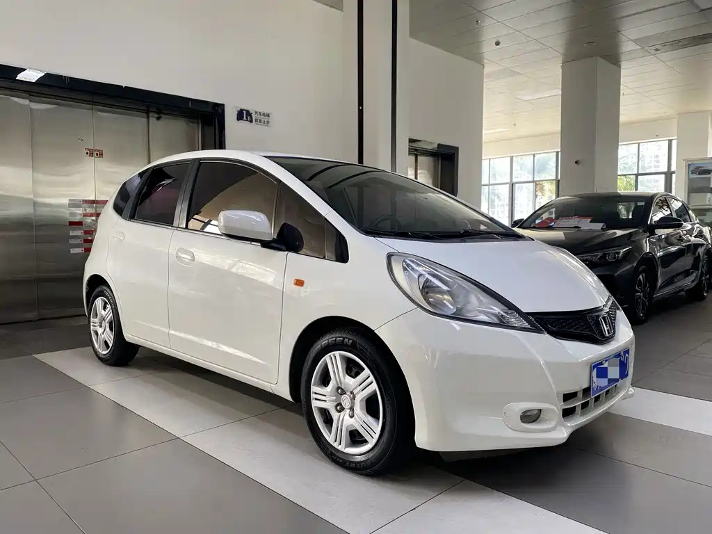 Honda Fit — миниатюра 3