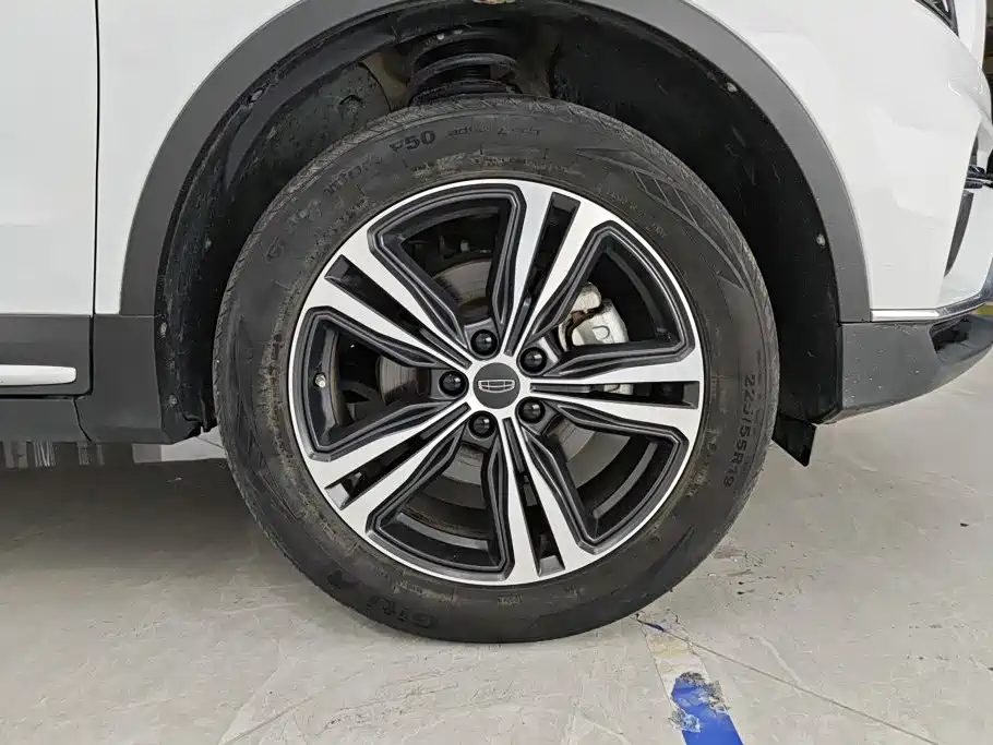 Geely Boyue — миниатюра 6