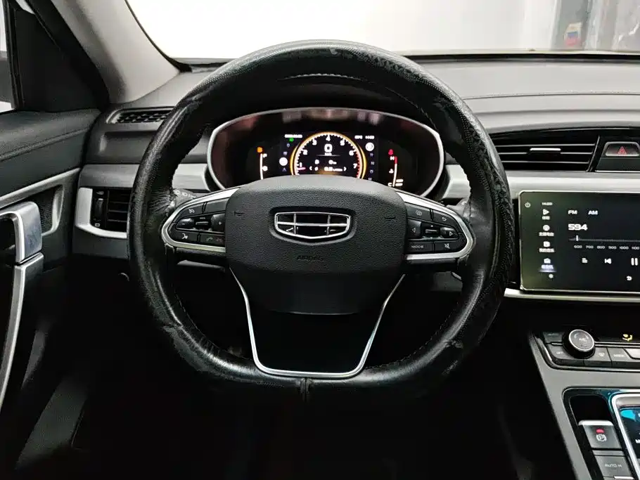 Geely Boyue — миниатюра 15