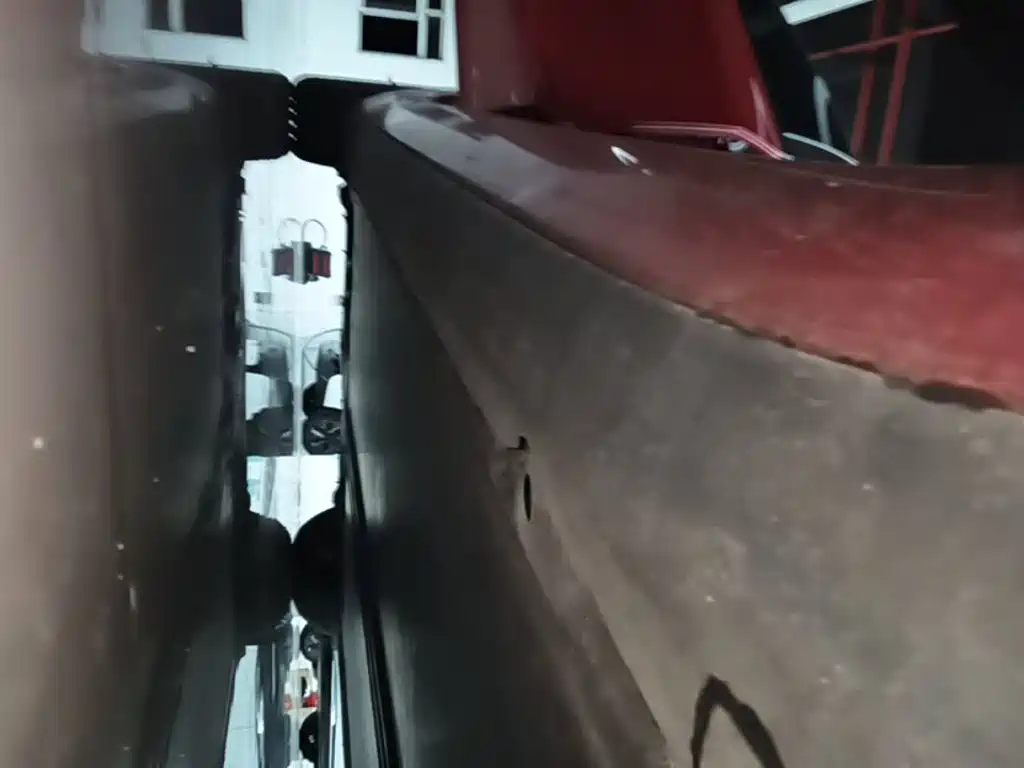 Tesla Model 3 — миниатюра 21