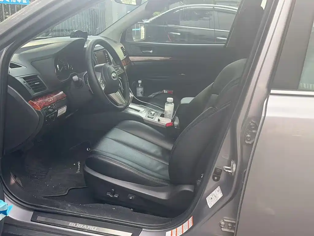 Subaru Outback — миниатюра 2