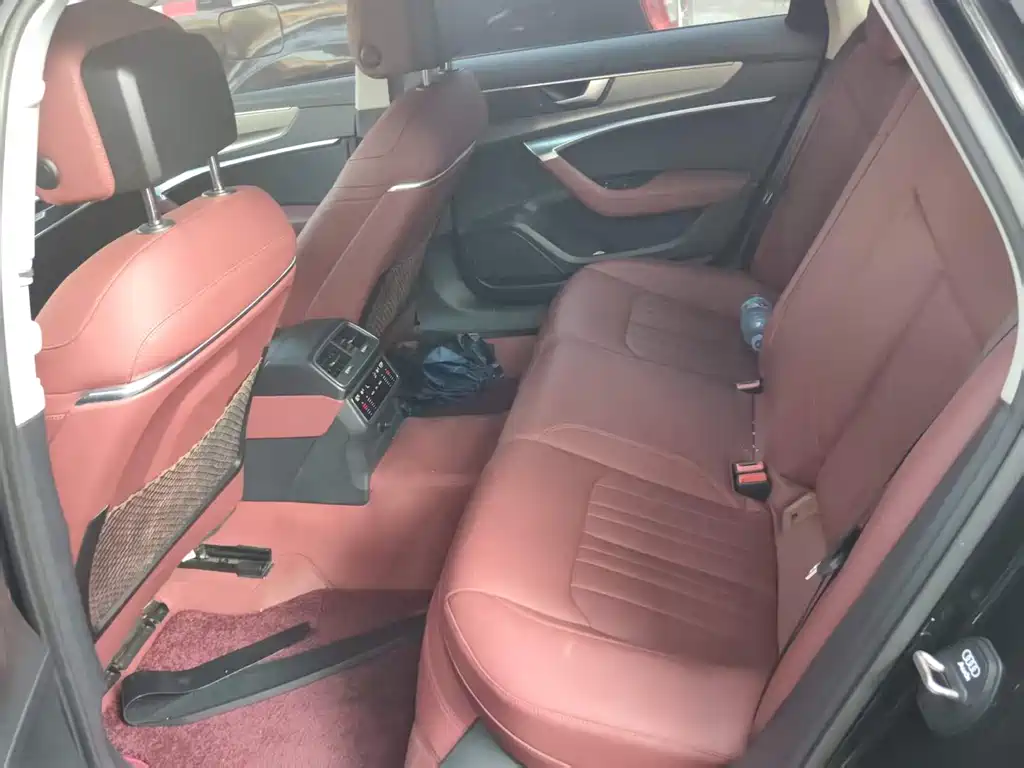 Audi A6L — миниатюра 9