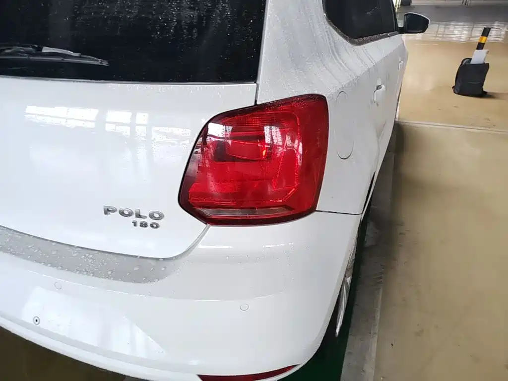 Volkswagen Polo — миниатюра 8