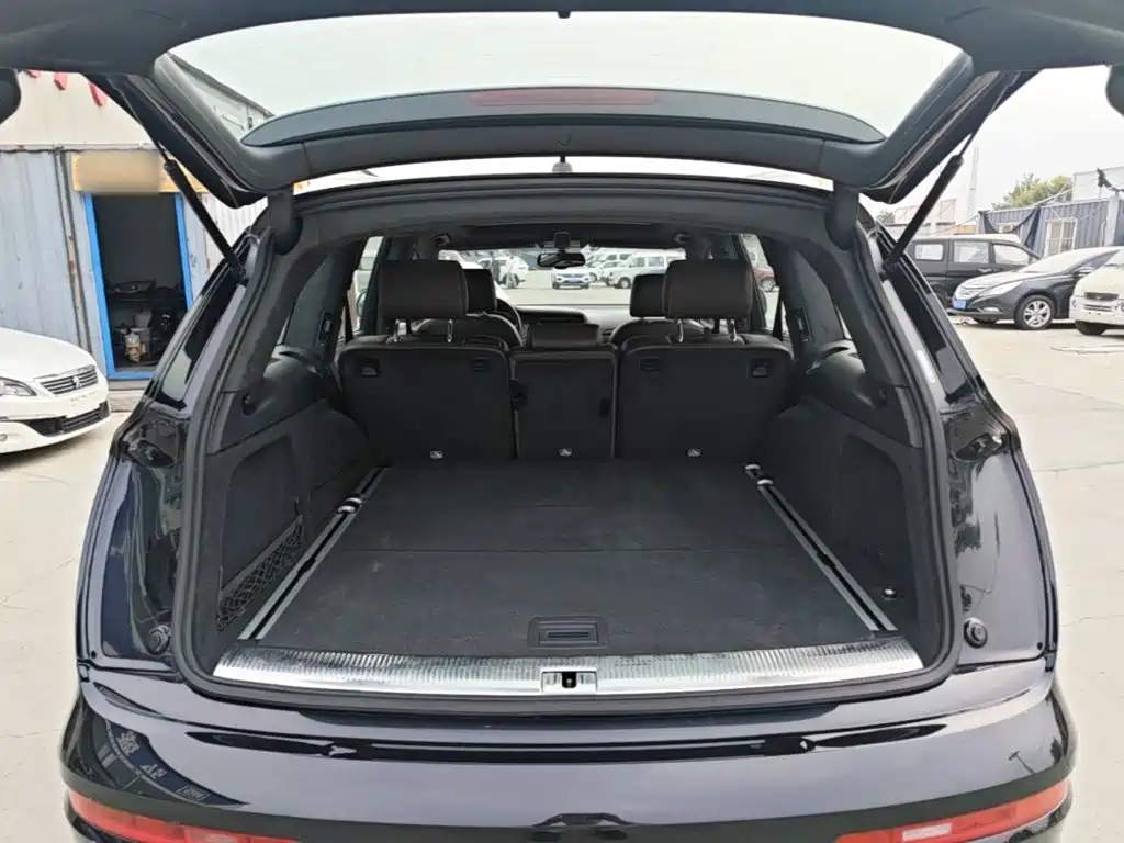 Audi Q7 — миниатюра 19